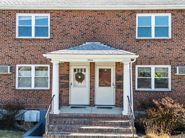 3 Amory Rd Unit 1, Waltham, MA 02453