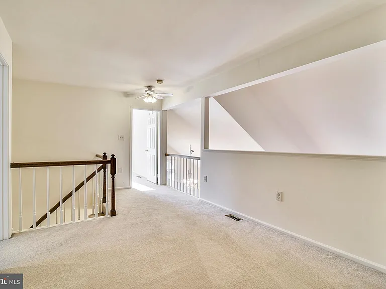 3023 Oakton Meadows Ct — Photo 14