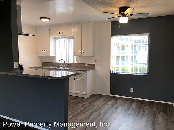 2nd image of 347 E Plymouth St APT 3