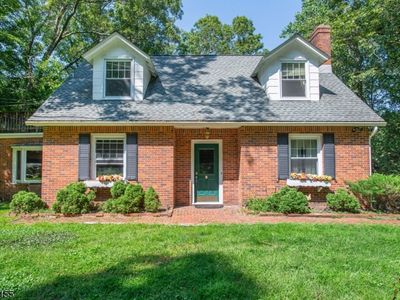 2 Dale Rd, Ringwood, NJ, 07456