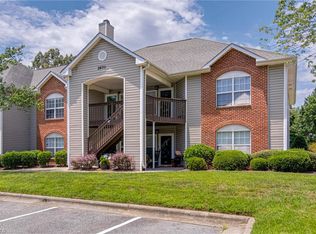 2670 Ingleside Dr APT 2C, High Pt, NC 27265