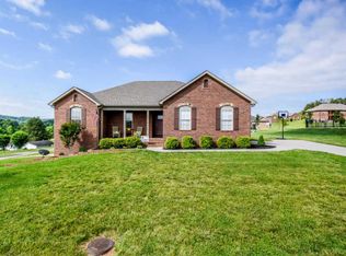 2811 Sagegrass Dr, Louisville, TN 37777