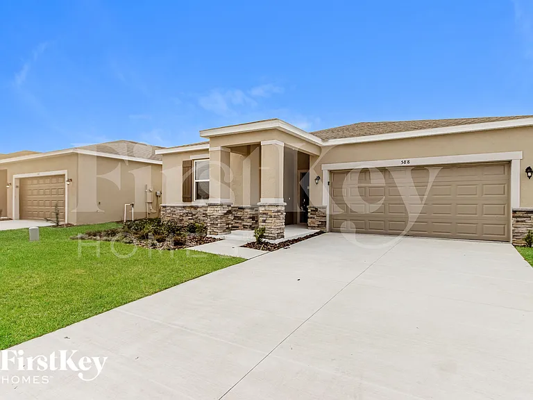 588 Crown Rose Dr — Photo 2