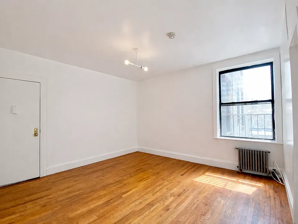 666 Hancock St #3Y