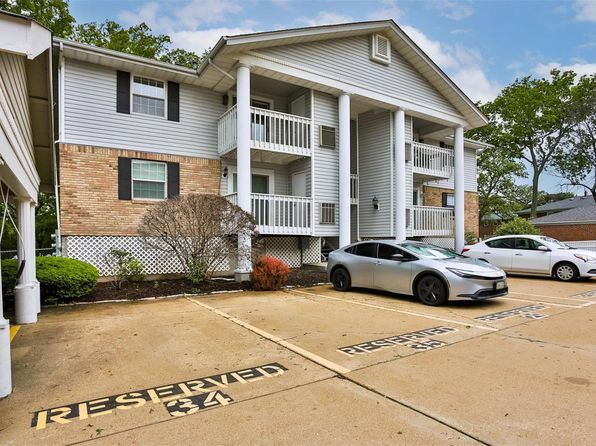 621 S Kirkwood Rd APT 301, Saint Louis, MO 63122