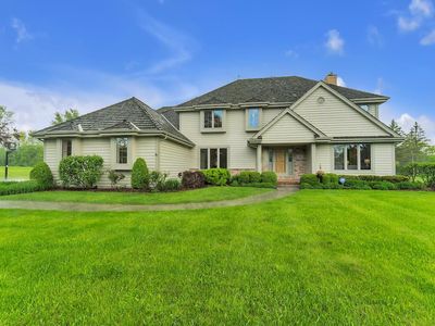 11411 North Carriage COURT, Mequon, WI, 53092