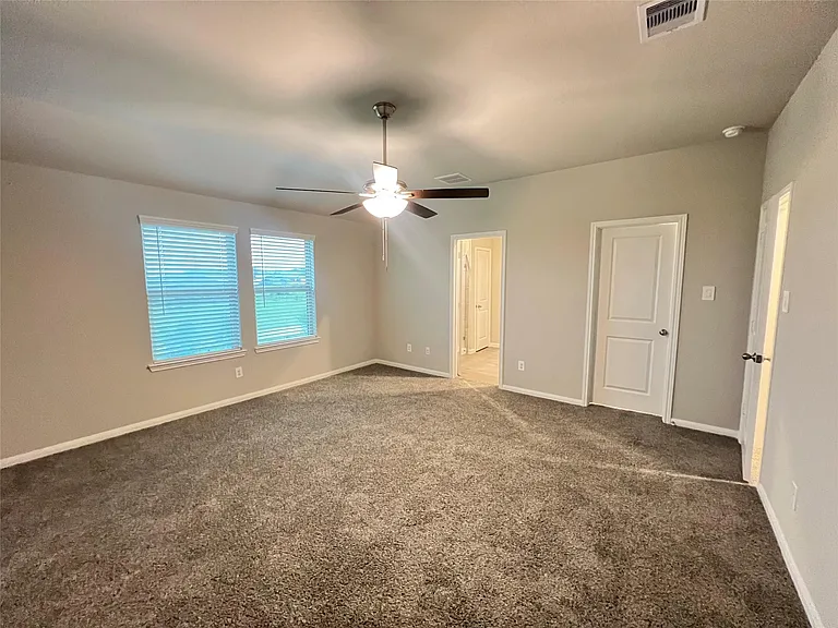 27103 Blue Pool Dr — Photo 16