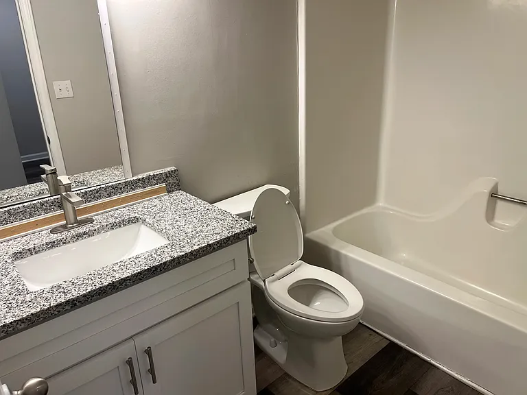 589 Starlight Dr #7 — Photo 9