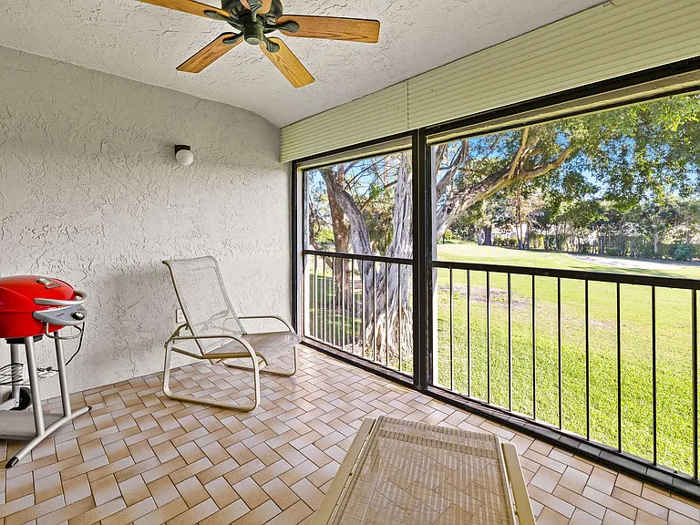 9193 Pecky Cypress Ln #6F — Photo 6