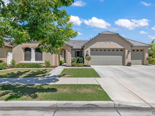 100 Market Hill Way, Bakersfield, CA 93312