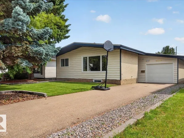 4229 49th St, Vegreville, AB T9C 1B5