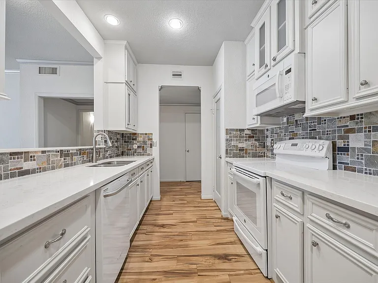 2475 Underwood St #278 — Photo 5