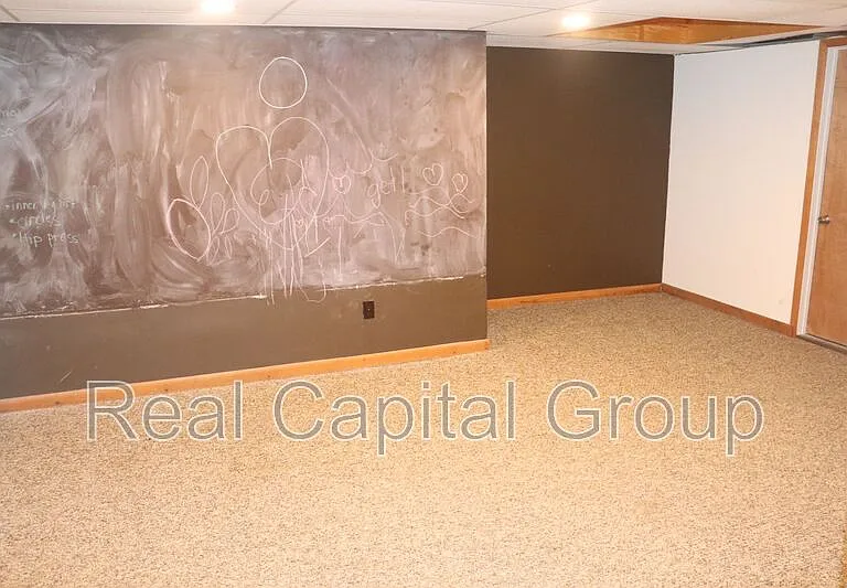 98 Beaver Dam Rd — Photo 21