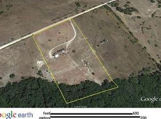 4300 Lakeview Dr E, Milford, TX 76670