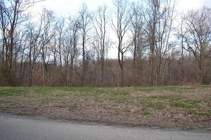 1st image of 180 Dogwood Ln