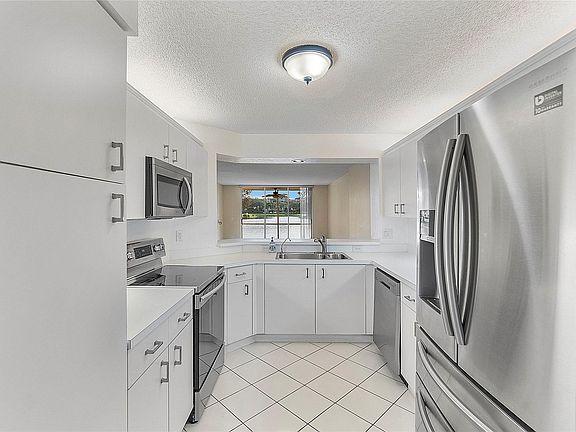 3rd image of 7632 Trent Drive #112