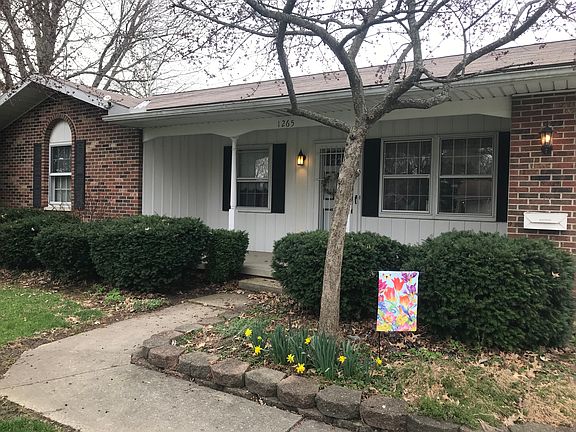 2nd image of 1265 Lynne Ave