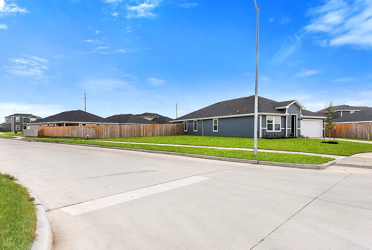 Building Photo - 3203 Langley Bend Ln
