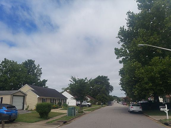 4th image of 1924 John Brown Ln