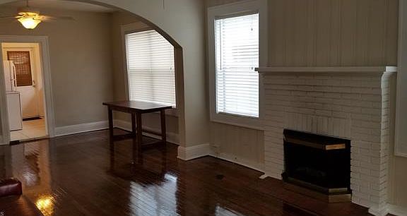 4th image of 2343 Stella St
