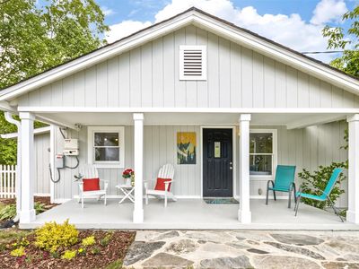 282 Old Toll Cir, Black Mountain, NC, 28711