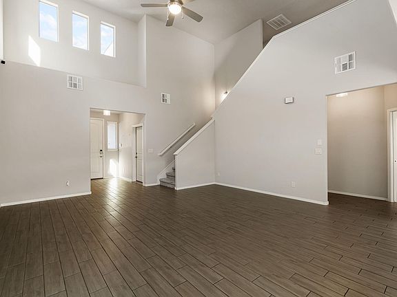 4th image of 8722 Sevano Cir NE