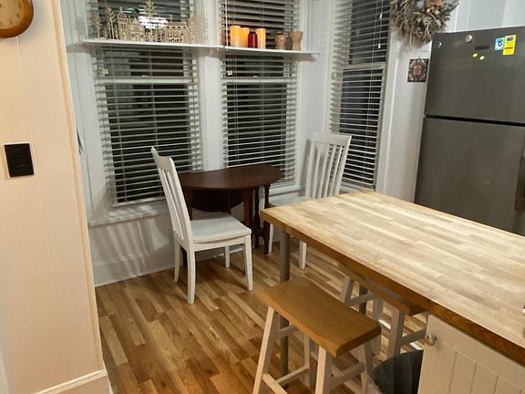 4th image of 2409 N Geneva Ter APT 3