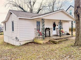 109 6th St, Park Hills, MO 63601