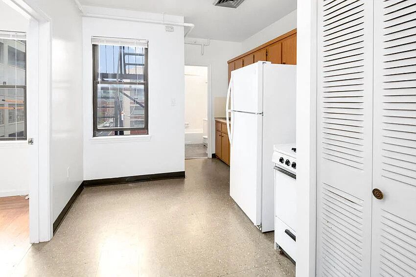 1st image of 790 Main St APT 8