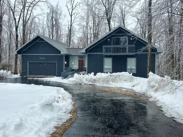 6559 Forest Park Trl, Gaylord, MI 49735