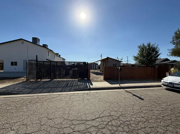 636 Lolita St, Mendota, CA 93640