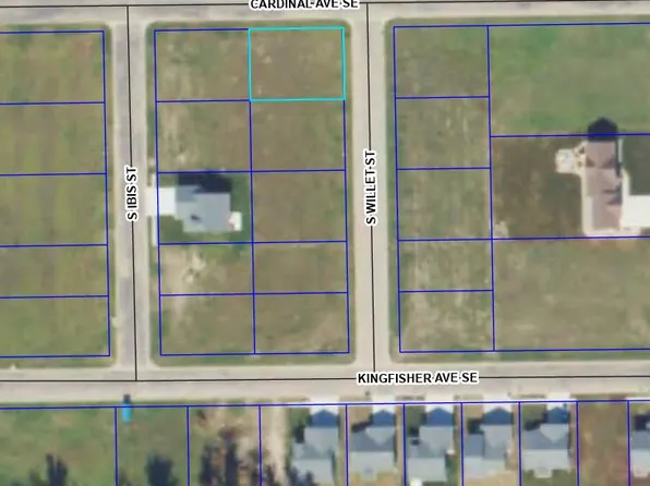 802 S Willet St, Aberdeen, SD 57401