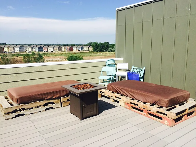 Roof Top Deck, Mountain Views and Covers Entire Roof, Trex D