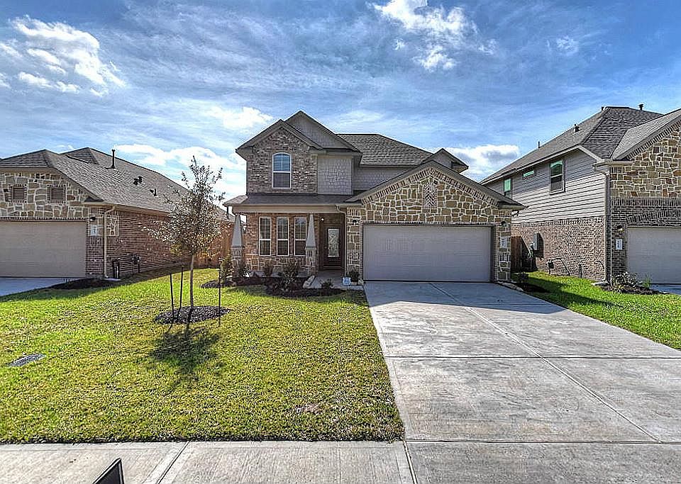 1st image of 9621 Yellow Rose Dr