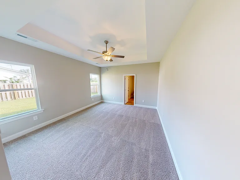 1044 Moen Loop — Photo 13