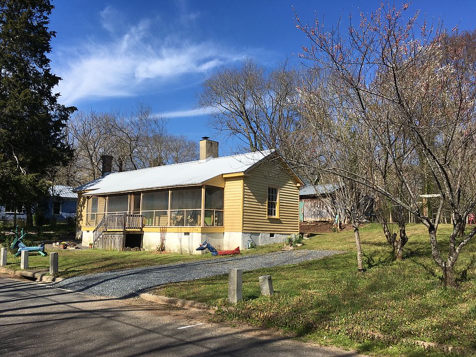 Mill House in Historic Bynum