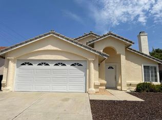 326 Old Stage Ct, Fallbrook, CA 92028
