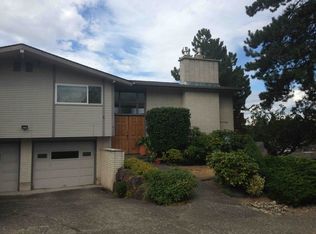 4130 NE 96th St, Seattle, WA 98115