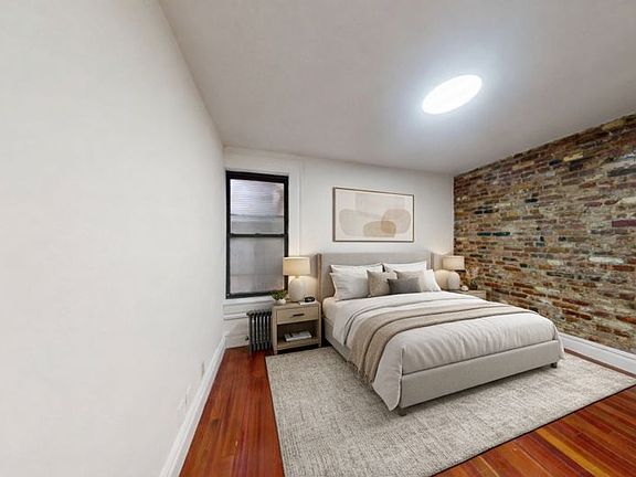 4th image of 208 E 82nd St APT 8