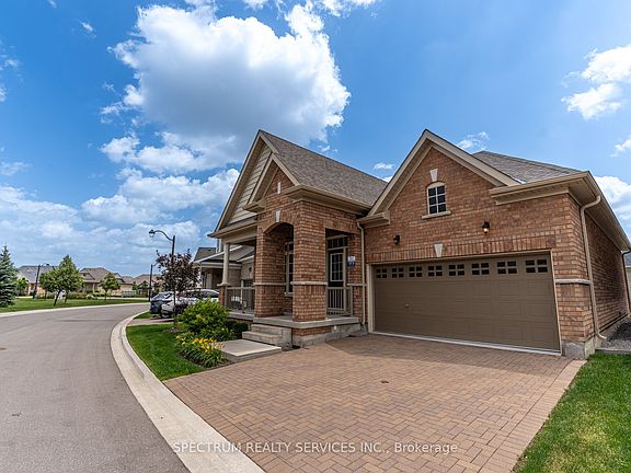 4th image of 8 Abelia St