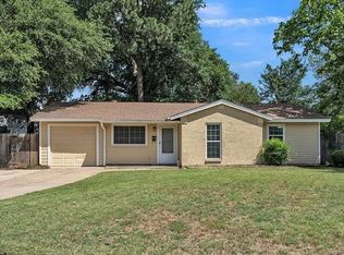 1801 Anderson St, Irving, TX 75062