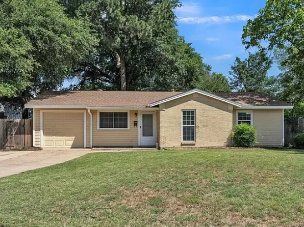 1801 Anderson St, Irving, TX 75062