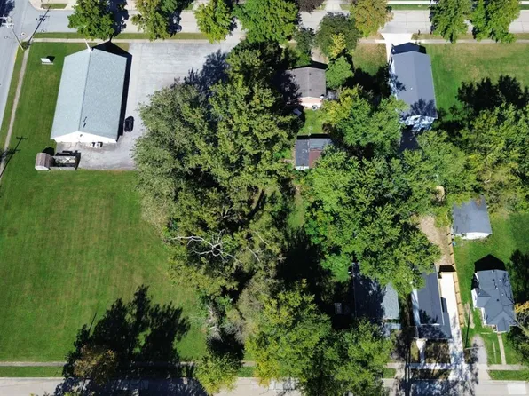 1813 3rd St, Sandusky, OH 44870