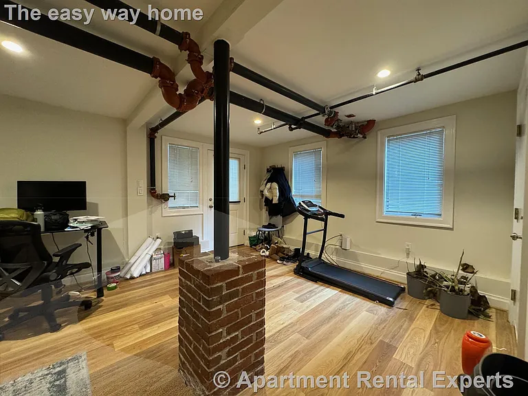 1110 Massachusetts Ave — Photo 13