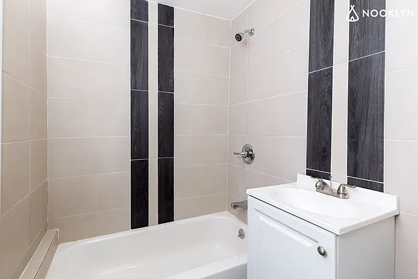 Rented by Nooklyn NYC LLC | media 18