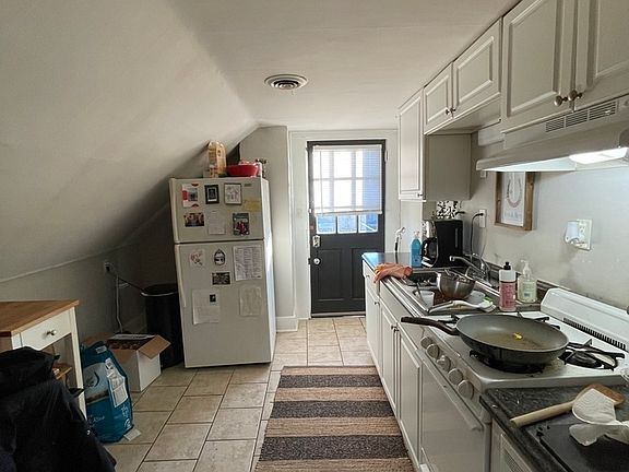 3rd image of 401 E 14th Ave