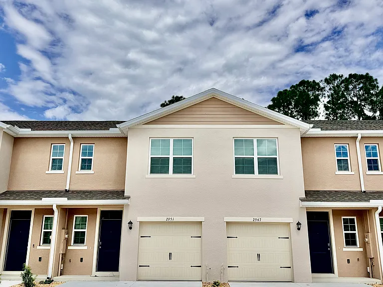2947 Canary Ave — Photo 1