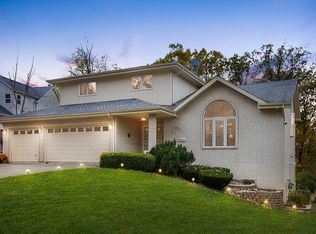 824 Huntley Woods Dr, Crete, IL