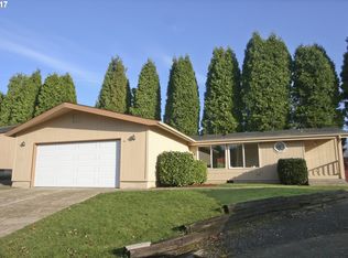 1614 SE Maple Loop, Gresham, OR 97080