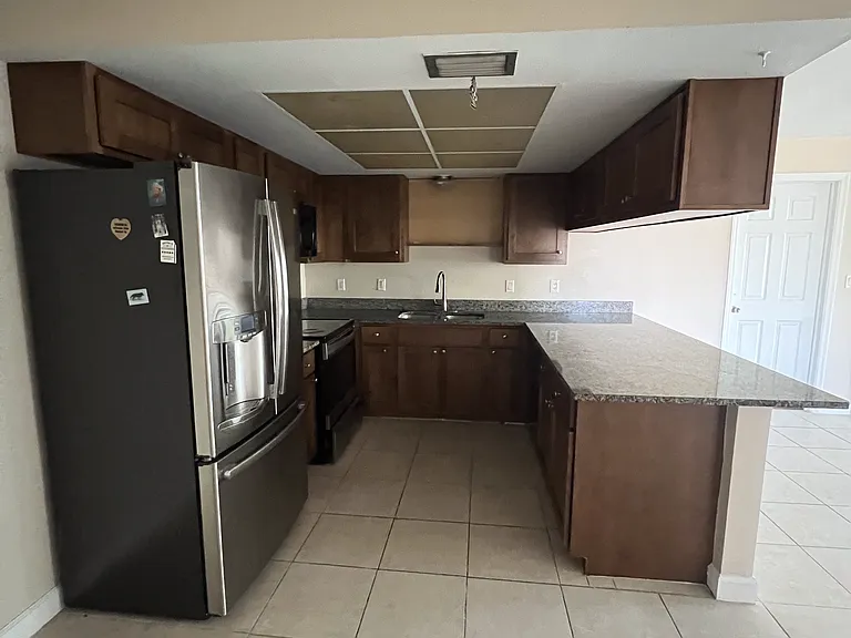 312 Cape Coral Pkwy W — Photo 8